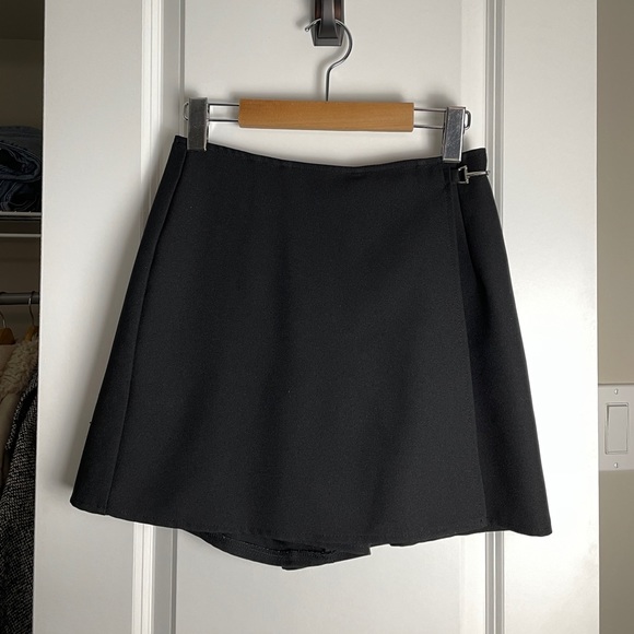 Vintage Black Skort - Picture 1 of 2